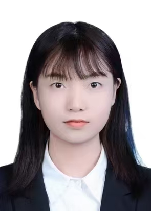 郭倩薇教官照片